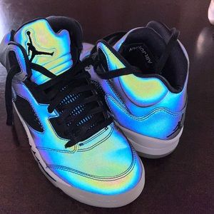 Jordan Retro 5 “Oil Grey” Women Size 7